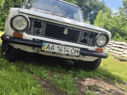 ВАЗ 2101 1975 в Золотоноше на Automoto.ua Белый ВАЗ 2101, объемом двигателя 1.3 л и пробегом 65 тыс. км за 481 $, фото 1 на Automoto.ua