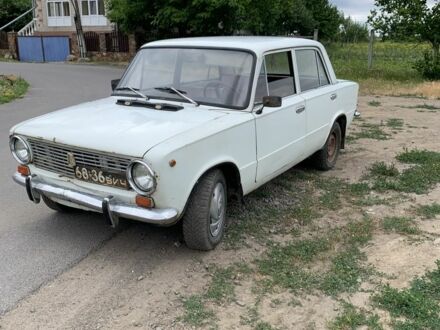 ВАЗ 2101 1975 у Бершаде на Automoto.ua Білий ВАЗ 2101, об'ємом двигуна 0 л та пробігом 125 тис. км за 14000 $, фото 1 на Automoto.ua