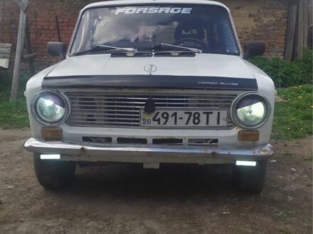 ВАЗ 2101 1976 в Тернополе на Automoto.ua Белый ВАЗ 2101, объемом двигателя 1.2 л и пробегом 3 тыс. км за 750 $, фото 1 на Automoto.ua