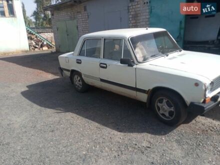 ВАЗ 2101 1977 в Кривом Роге на Automoto.ua Белый ВАЗ 2101, объемом двигателя 1.2 л и пробегом 100 тыс. км за 600 $, фото 1 на Automoto.ua