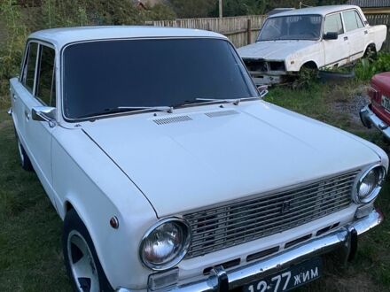 ВАЗ 2101 1977 в Житомире на Automoto.ua Белый ВАЗ 2101, объемом двигателя 1.3 л и пробегом 37 тыс. км за 874 $, фото 1 на Automoto.ua