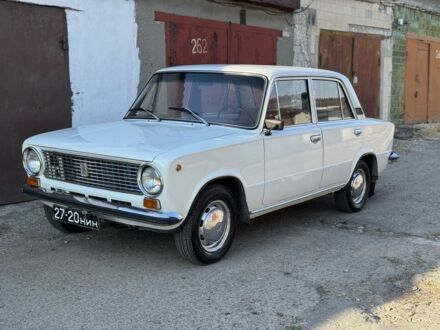 ВАЗ 2101 1977 в Николаеве на Automoto.ua Белый ВАЗ 2101, объемом двигателя 1.3 л и пробегом 58 тыс. км за 1700 $, фото 1 на Automoto.ua