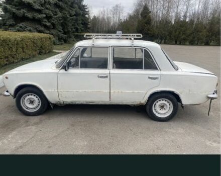 Белый ВАЗ 2101, объемом двигателя 0 л и пробегом 50 тыс. км за 502 $, фото 1 на Automoto.ua