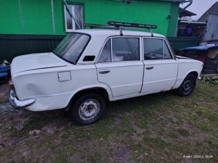 Белый ВАЗ 2101, объемом двигателя 1 л и пробегом 90 тыс. км за 500 $, фото 1 на Automoto.ua