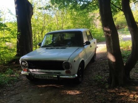 ВАЗ 2101 1978 у Жмеренке на Automoto.ua Білий ВАЗ 2101, об'ємом двигуна 1 л та пробігом 90 тис. км за 532 $, фото 1 на Automoto.ua