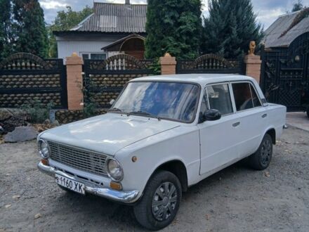 ВАЗ 2101 1978 в Павлограде на Automoto.ua Белый ВАЗ 2101, объемом двигателя 0 л и пробегом 70 тыс. км за 550 $, фото 1 на Automoto.ua