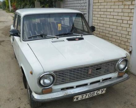 Белый ВАЗ 2101, объемом двигателя 1.2 л и пробегом 100 тыс. км за 650 $, фото 1 на Automoto.ua