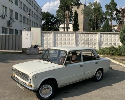 Белый ВАЗ 2101, объемом двигателя 1.3 л и пробегом 500 тыс. км за 427 $, фото 1 на Automoto.ua