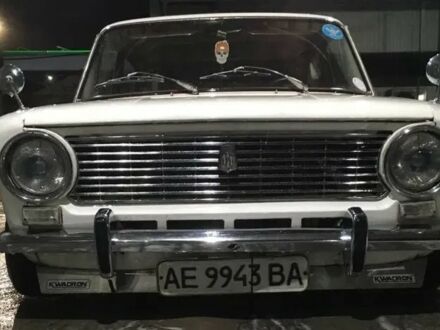 Белый ВАЗ 2101, объемом двигателя 1.3 л и пробегом 300 тыс. км за 663 $, фото 1 на Automoto.ua