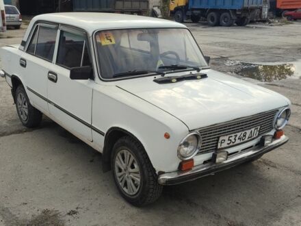 ВАЗ 2101 1980 у Павлограде на Automoto.ua Білий ВАЗ 2101, об'ємом двигуна 1.2 л та пробігом 43 тис. км за 534 $, фото 1 на Automoto.ua