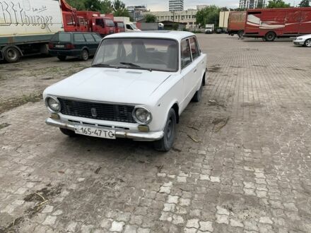 ВАЗ 2101 1980 у Львові на Automoto.ua Білий ВАЗ 2101, об'ємом двигуна 1.3 л та пробігом 80 тис. км за 400 $, фото 1 на Automoto.ua