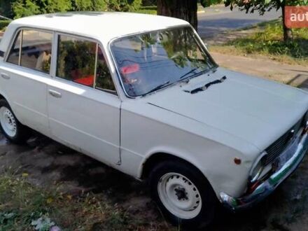 ВАЗ 2101 1980 в Черноморске (Ильичевске) на Automoto.ua Белый ВАЗ 2101, объемом двигателя 1.3 л и пробегом 1 тыс. км за 405 $, фото 1 на Automoto.ua
