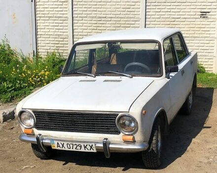 Белый ВАЗ 2101, объемом двигателя 1.3 л и пробегом 100 тыс. км за 370 $, фото 1 на Automoto.ua