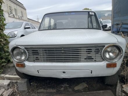 ВАЗ 2101 1981 в Сумах на Automoto.ua Белый ВАЗ 2101, объемом двигателя 1.3 л и пробегом 82 тыс. км за 480 $, фото 1 на Automoto.ua