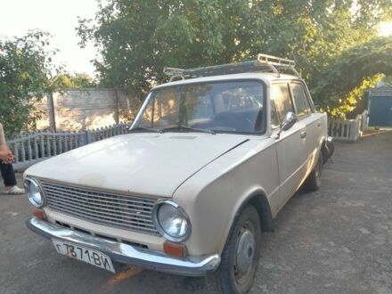 ВАЗ 2101 1981 в Виннице на Automoto.ua Белый ВАЗ 2101, объемом двигателя 0 л и пробегом 1000 тыс. км за 361 $, фото 1 на Automoto.ua