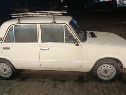 Білий ВАЗ 2101, об'ємом двигуна 1 л та пробігом 83 тис. км за 594 $, фото 1 на Automoto.ua