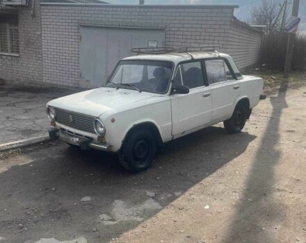Белый ВАЗ 2101, объемом двигателя 0 л и пробегом 300 тыс. км за 339 $, фото 1 на Automoto.ua