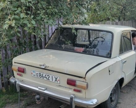Белый ВАЗ 2101, объемом двигателя 1 л и пробегом 700 тыс. км за 413 $, фото 1 на Automoto.ua