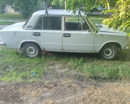 Білий ВАЗ 2101, об'ємом двигуна 1 л та пробігом 400 тис. км за 293 $, фото 1 на Automoto.ua