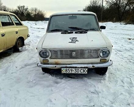 Белый ВАЗ 2101, объемом двигателя 1.2 л и пробегом 278 тыс. км за 350 $, фото 1 на Automoto.ua