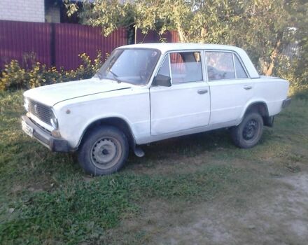 Белый ВАЗ 2101, объемом двигателя 1.2 л и пробегом 200 тыс. км за 337 $, фото 1 на Automoto.ua