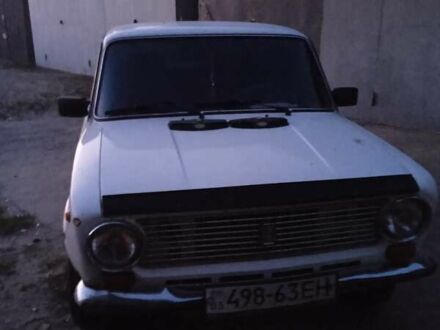 ВАЗ 2101 1982 у Новомосковске на Automoto.ua Білий ВАЗ 2101, об'ємом двигуна 1.3 л та пробігом 52 тис. км за 1000 $, фото 1 на Automoto.ua