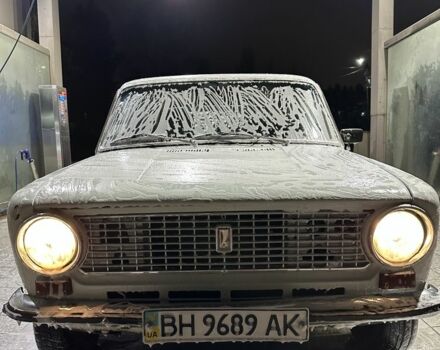 Белый ВАЗ 2101, объемом двигателя 1.2 л и пробегом 150 тыс. км за 800 $, фото 1 на Automoto.ua