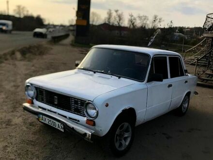 ВАЗ 2101 1983 в Мерефа на Automoto.ua Белый ВАЗ 2101, объемом двигателя 1.3 л и пробегом 86 тыс. км за 530 $, фото 1 на Automoto.ua