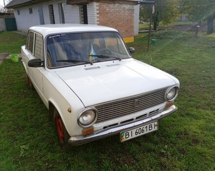 ВАЗ 2101 1983 в Полтаве на Automoto.ua Белый ВАЗ 2101, объемом двигателя 1.2 л и пробегом 31 тыс. км за 750 $, фото 1 на Automoto.ua