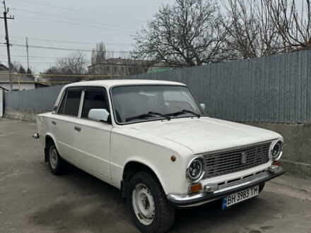 ВАЗ 2101 1983 у Врадиевке на Automoto.ua Білий ВАЗ 2101, об'ємом двигуна 1.5 л та пробігом 34 тис. км за 1206 $, фото 1 на Automoto.ua