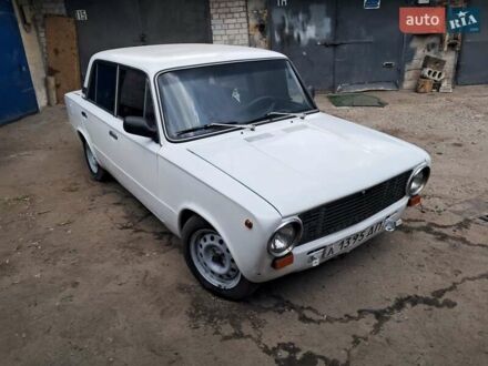 ВАЗ 2101 1984 у Дніпро (Дніпропетровську) на Automoto.ua Білий ВАЗ 2101, об'ємом двигуна 1.3 л та пробігом 200 тис. км за 700 $, фото 1 на Automoto.ua