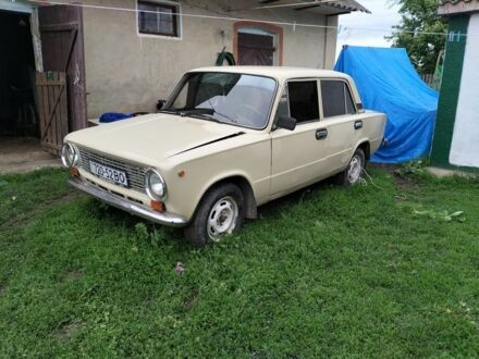 ВАЗ 2101 1984 в Луцке на Automoto.ua Белый ВАЗ 2101, объемом двигателя 1 л и пробегом 1000 тыс. км за 435 $, фото 1 на Automoto.ua