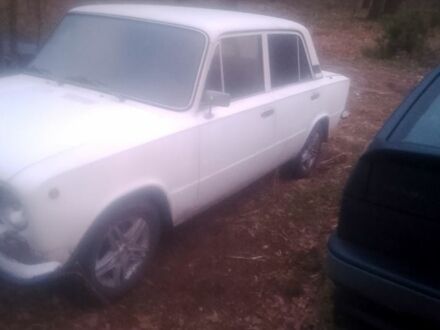 Білий ВАЗ 2101, об'ємом двигуна 1.3 л та пробігом 270 тис. км за 450 $, фото 1 на Automoto.ua