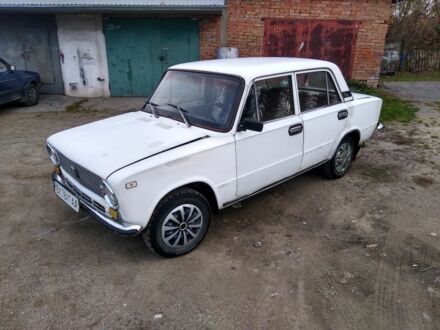 ВАЗ 2101 1984 в Хмельницком на Automoto.ua Белый ВАЗ 2101, объемом двигателя 0 л и пробегом 72 тыс. км за 310 $, фото 1 на Automoto.ua