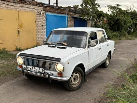 ВАЗ 2101 1985 в Кривом Роге на Automoto.ua Белый ВАЗ 2101, объемом двигателя 1.2 л и пробегом 84 тыс. км за 377 $, фото 1 на Automoto.ua