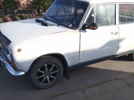 ВАЗ 2101 1985 у Кривому Розі на Automoto.ua Білий ВАЗ 2101, об'ємом двигуна 1 л та пробігом 3 тис. км за 16000 $, фото 1 на Automoto.ua