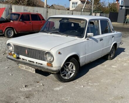 Белый ВАЗ 2101, объемом двигателя 1.1 л и пробегом 200 тыс. км за 418 $, фото 1 на Automoto.ua