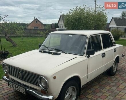 Белый ВАЗ 2101, объемом двигателя 0 л и пробегом 82 тыс. км за 450 $, фото 1 на Automoto.ua