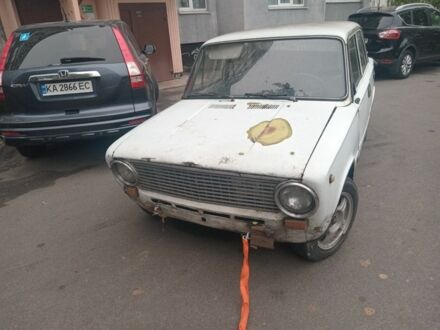ВАЗ 2101 1985 в Обухове на Automoto.ua Белый ВАЗ 2101, объемом двигателя 1 л и пробегом 100 тыс. км за 267 $, фото 1 на Automoto.ua