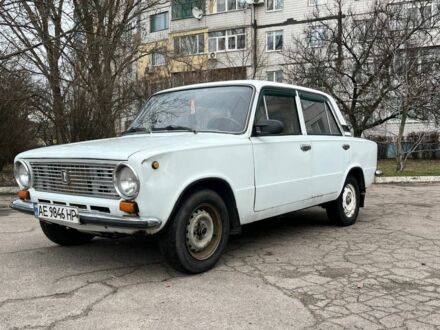 ВАЗ 2101 1985 в Днепре (Днепропетровске) на Automoto.ua Белый ВАЗ 2101, объемом двигателя 1.3 л и пробегом 100 тыс. км за 599 $, фото 1 на Automoto.ua