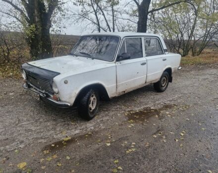 ВАЗ 2101 1985 в Каменское - Днепродзержинск на Automoto.ua Белый ВАЗ 2101, объемом двигателя 1.2 л и пробегом 100 тыс. км за 262 $, фото 1 на Automoto.ua