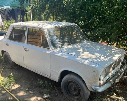Білий ВАЗ 2101, об'ємом двигуна 1.5 л та пробігом 777 тис. км за 200 $, фото 1 на Automoto.ua