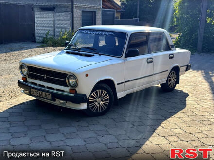 Белый ВАЗ 2101, объемом двигателя 1.2 л и пробегом 333 тыс. км за 875 $, фото 1 на Automoto.ua