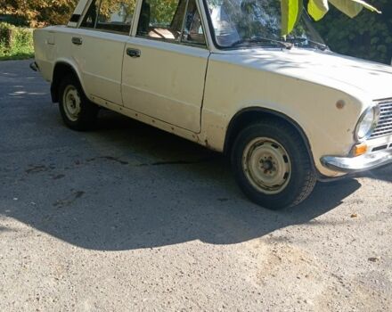 Білий ВАЗ 2101, об'ємом двигуна 1 л та пробігом 15 тис. км за 413 $, фото 1 на Automoto.ua