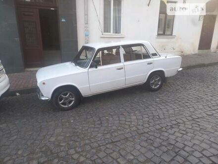 ВАЗ 2101 1986 в Черновцах на Automoto.ua Белый ВАЗ 2101, объемом двигателя 1.2 л и пробегом 60 тыс. км за 1050 $, фото 1 на Automoto.ua