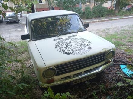 ВАЗ 2101 1986 в Славянске на Automoto.ua Белый ВАЗ 2101, объемом двигателя 1.2 л и пробегом 1 тыс. км за 364 $, фото 1 на Automoto.ua