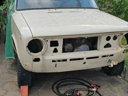 Білий ВАЗ 2101, об'ємом двигуна 1.2 л та пробігом 1000 тис. км за 550 $, фото 1 на Automoto.ua
