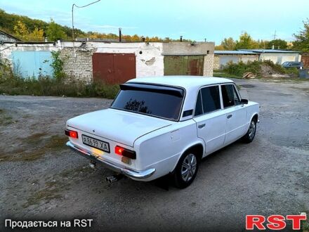 Белый ВАЗ 2101, объемом двигателя 1.3 л и пробегом 100 тыс. км за 700 $, фото 1 на Automoto.ua
