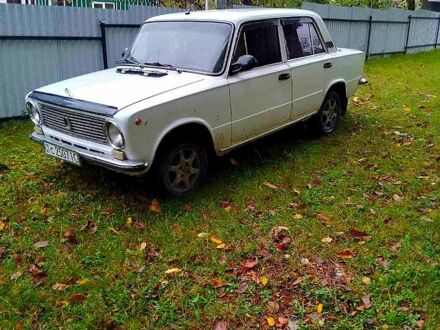 ВАЗ 2101 1987 в Сторожинце на Automoto.ua Белый ВАЗ 2101, объемом двигателя 1.3 л и пробегом 120 тыс. км за 750 $, фото 1 на Automoto.ua