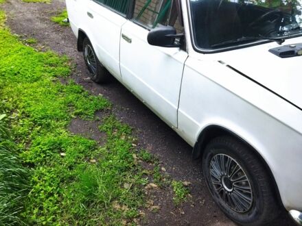 ВАЗ 2101 1987 в Красноград на Automoto.ua Белый ВАЗ 2101, объемом двигателя 0 л и пробегом 200 тыс. км за 23500 $, фото 1 на Automoto.ua